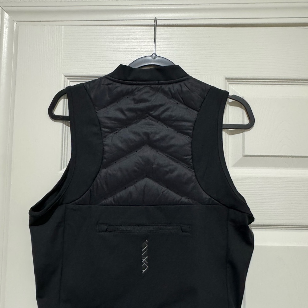 Gymshark Black Quilted Vest View 3